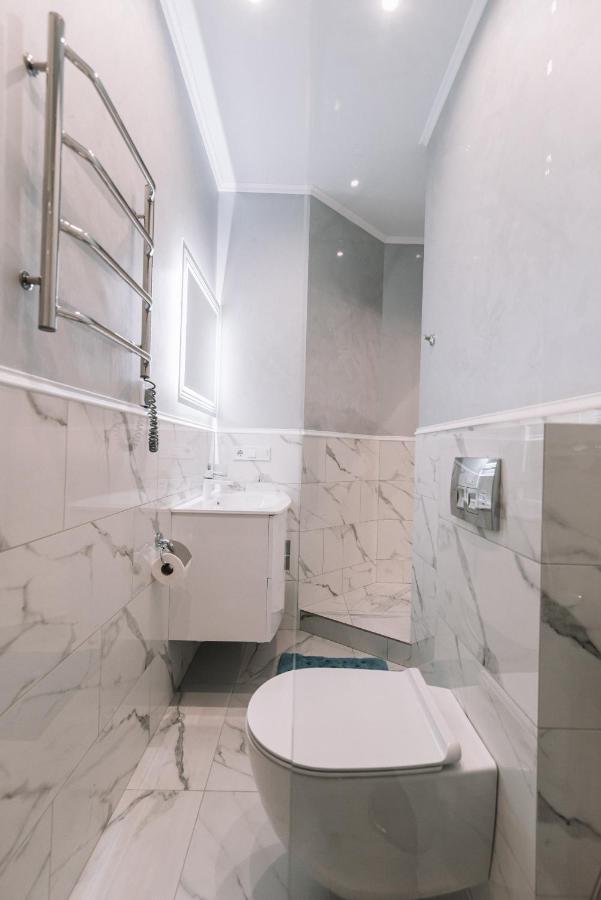 Royal Tower Vip Smart Apartments 1 基輔 外观 照片