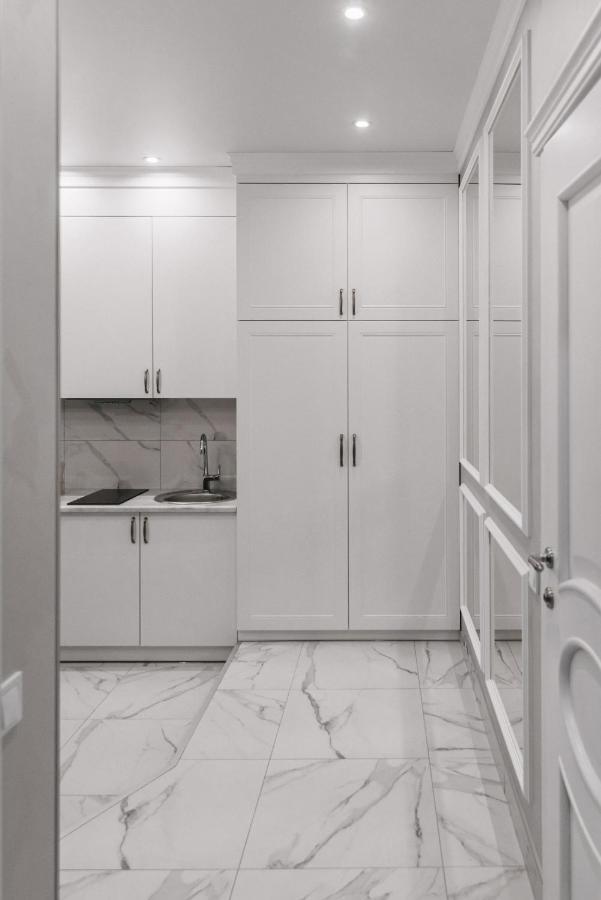 Royal Tower Vip Smart Apartments 1 基輔 外观 照片
