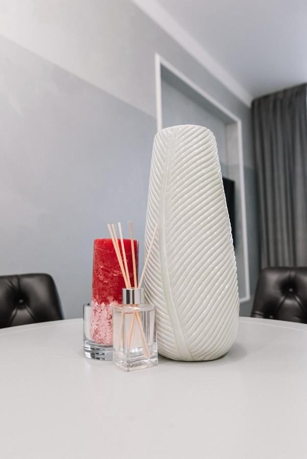 Royal Tower Vip Smart Apartments 1 基輔 外观 照片